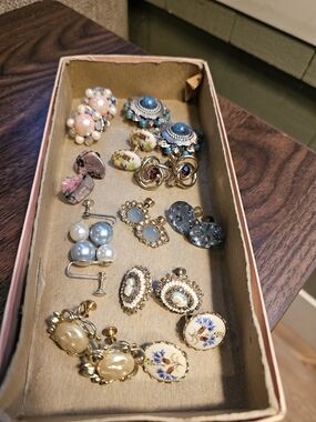 Assorted Vintage-Inspired Women's Earrings Set - Pink, Blue, Pearl, Gold Tones